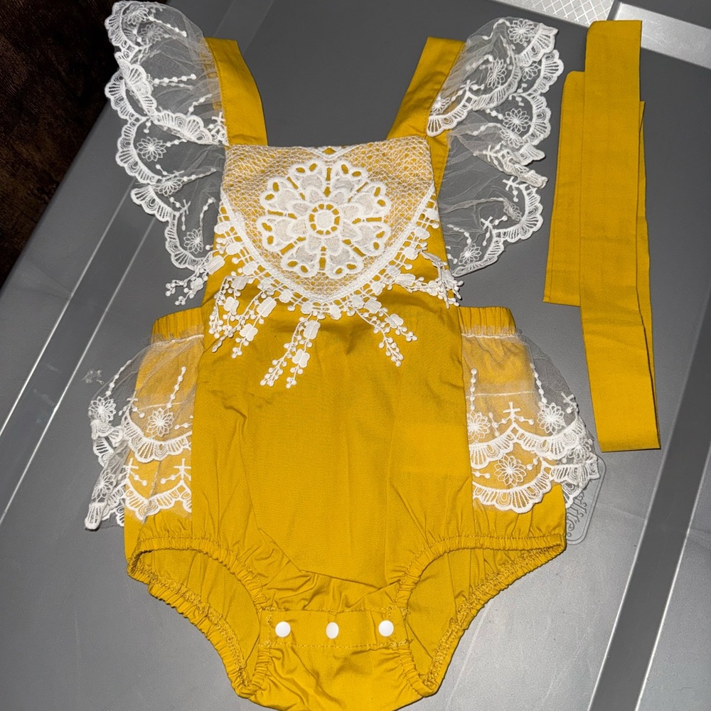 Boutique- Yellow Lace Baby Romper- NWT